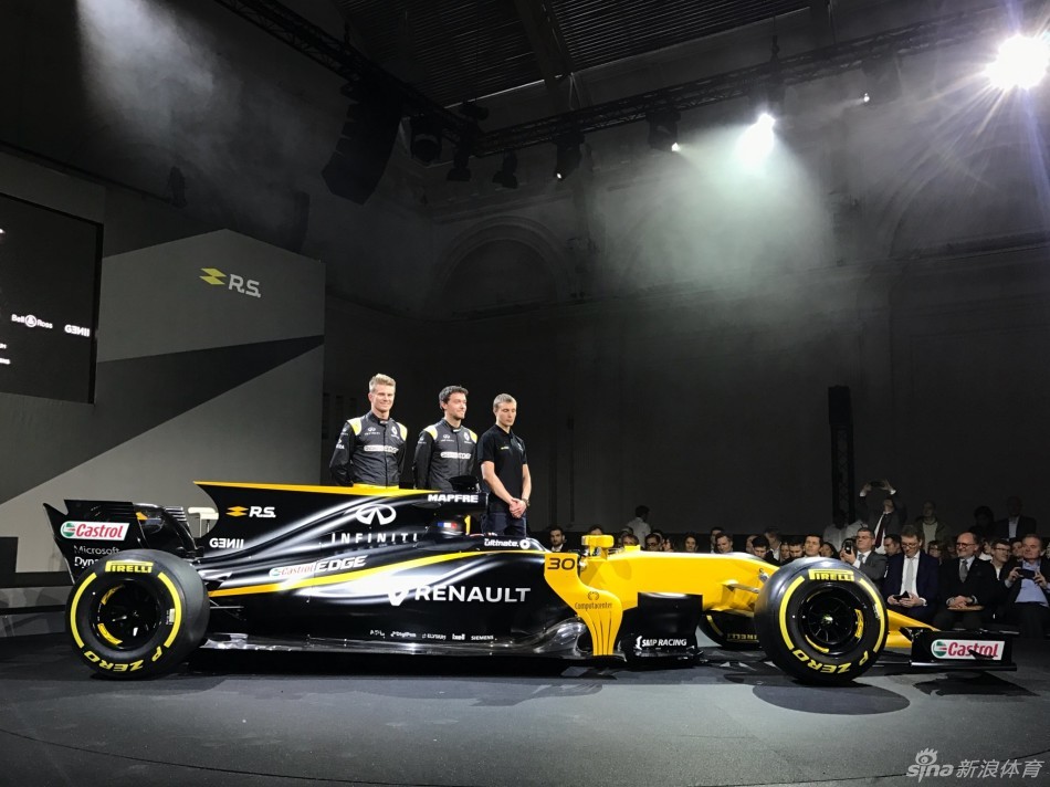 爱游戏下载-雷诺车队横扫阿斯顿马丁，塞恩斯惊艳四座