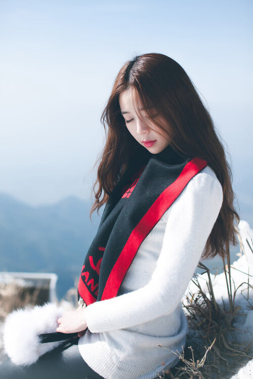 爱游戏APP-降维打击！文班亚马惊天隔扣撕裂独行侠防线，新王登基之夜