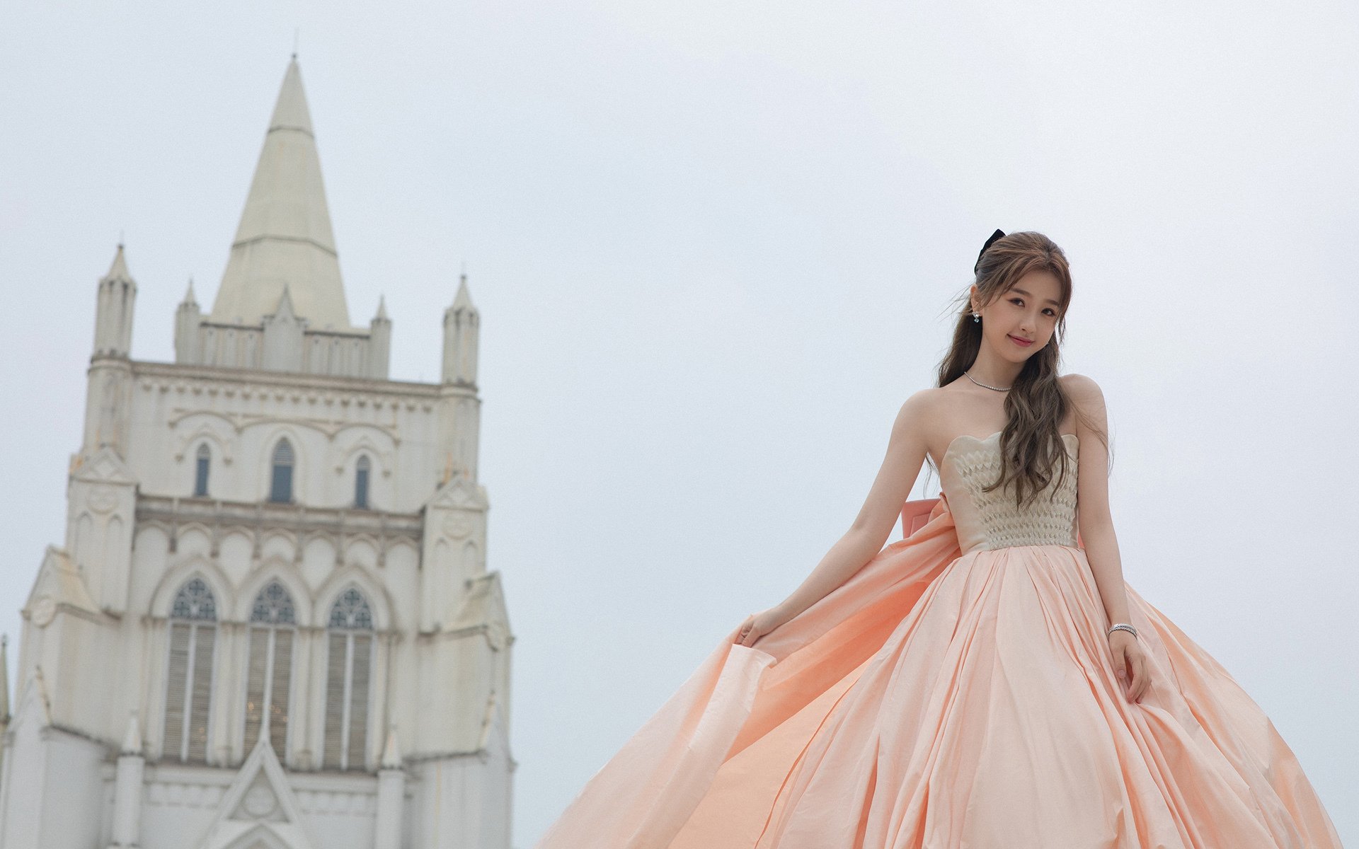 降维打击!文班亚马惊天隔扣撕裂独行侠防线,新王登基之夜