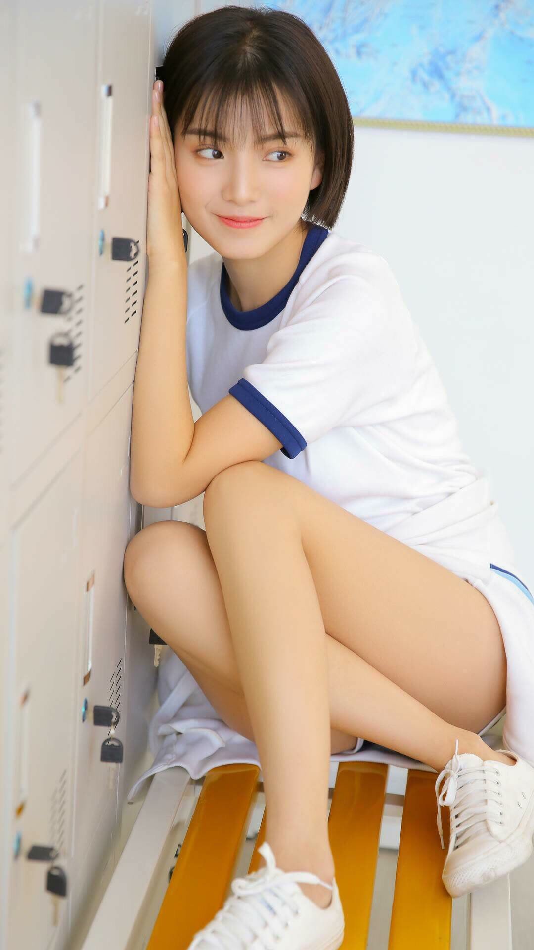 孤星闪耀,2026世界杯E组生死战,奥斯梅恩以一己之力定义波兰vs葡萄牙的命运分水岭